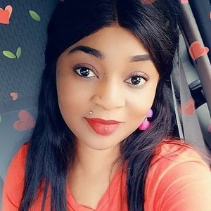 Meet your Posher, Samira